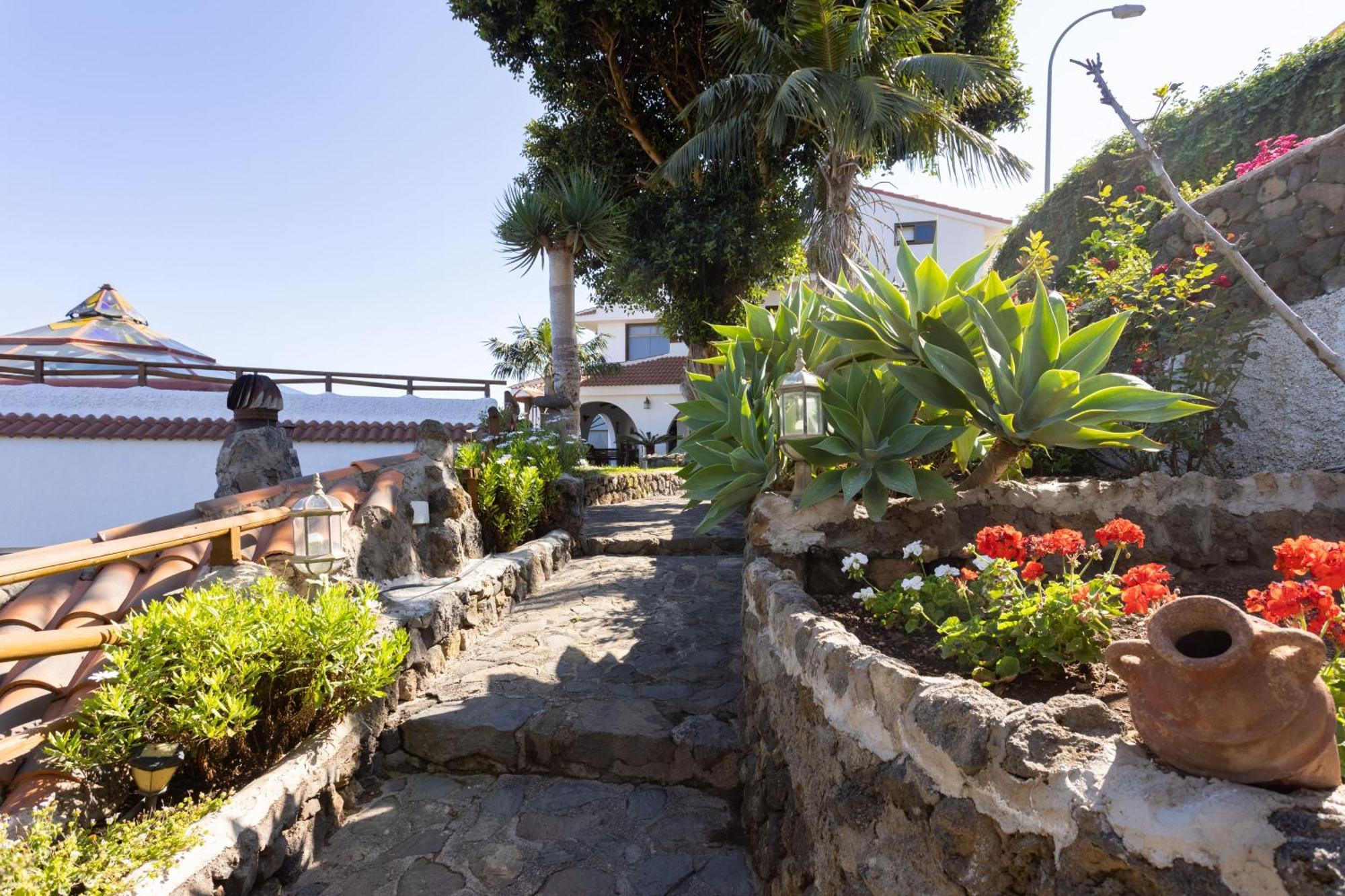 Casa Los Grabados, Piscina, Vistas, Barbacoa Y Zen Icod De Los Vinos Ngoại thất bức ảnh